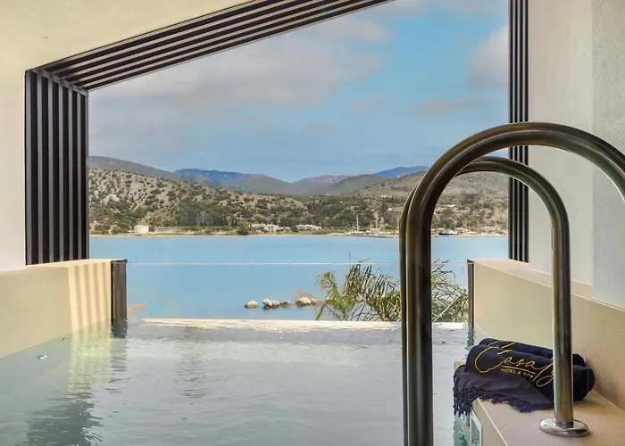 Casaly & Hotel Argostóli